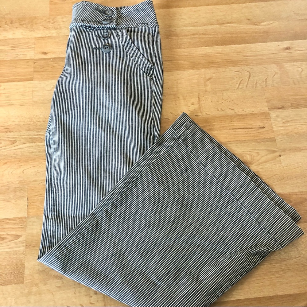 Level 99 Jeans Anthropologie Sailor Nautical Pinstripe Jeans Size 28 / 6